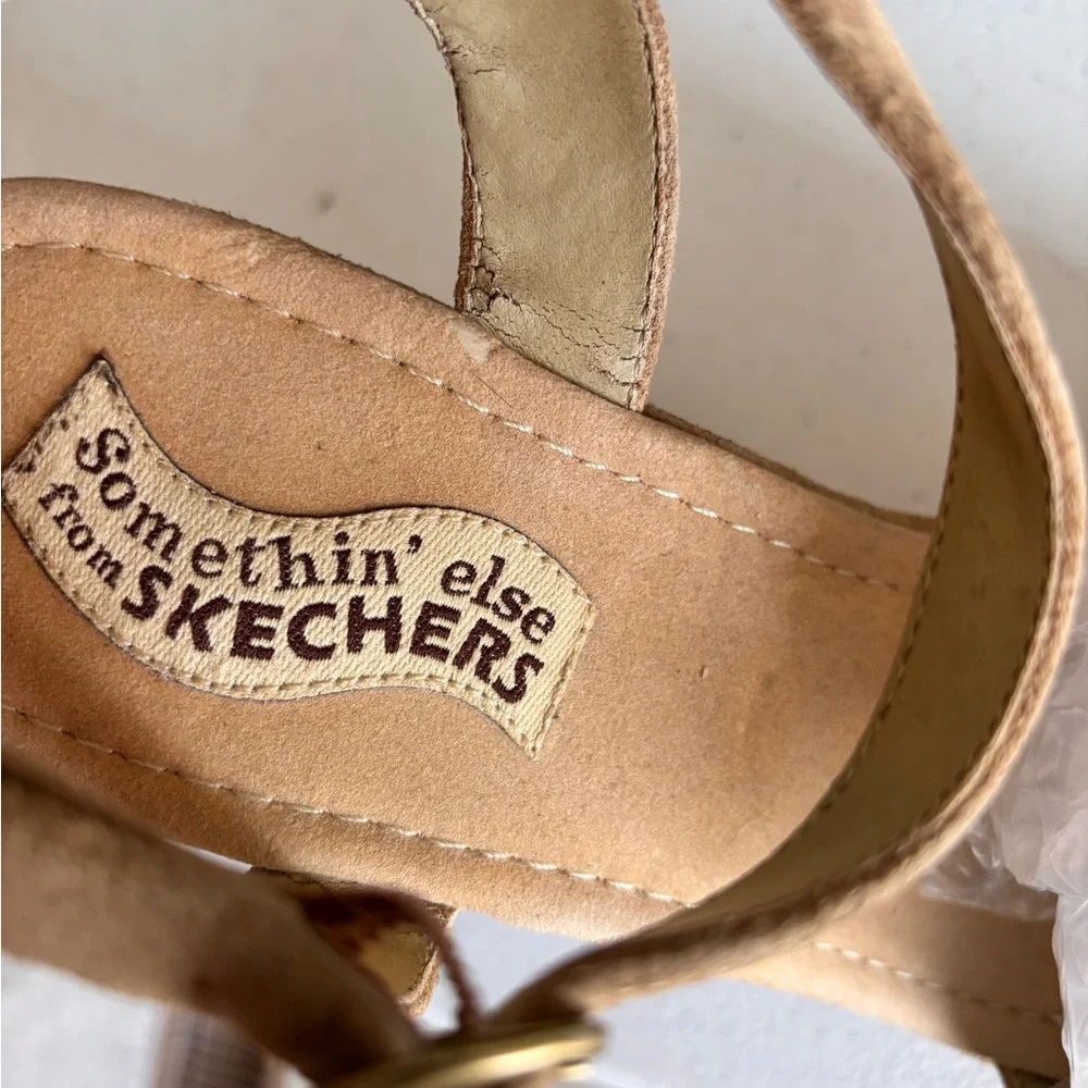 Vtg. Skechers Y2K “ Somethin Else” Suede Platform Heels Size 11 Tan - Picture 6 of 13